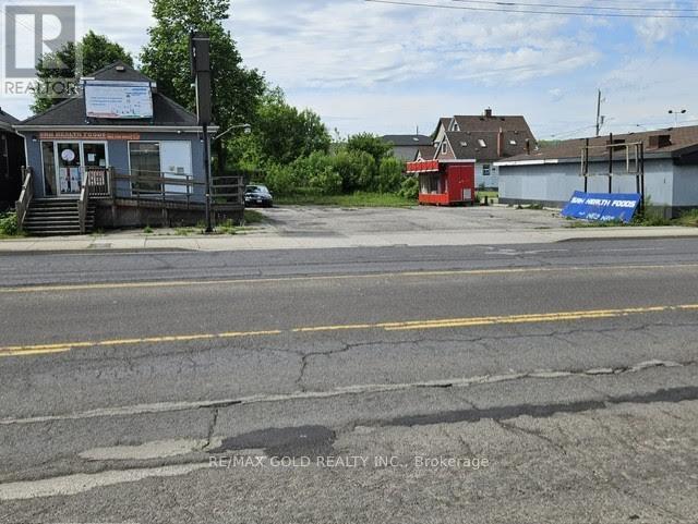 1230 Barton Street E, Hamilton, Ontario  L8H 2V8 - Photo 2 - X12714582