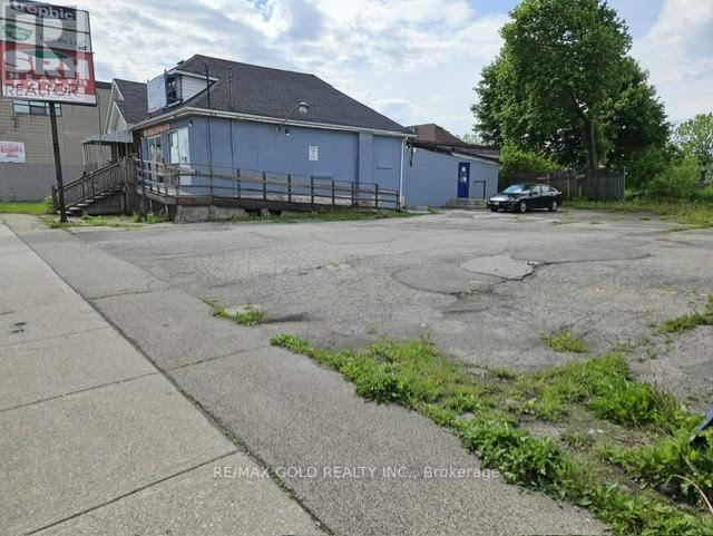 1230 Barton Street E, Hamilton, Ontario  L8H 2V8 - Photo 4 - X12714582