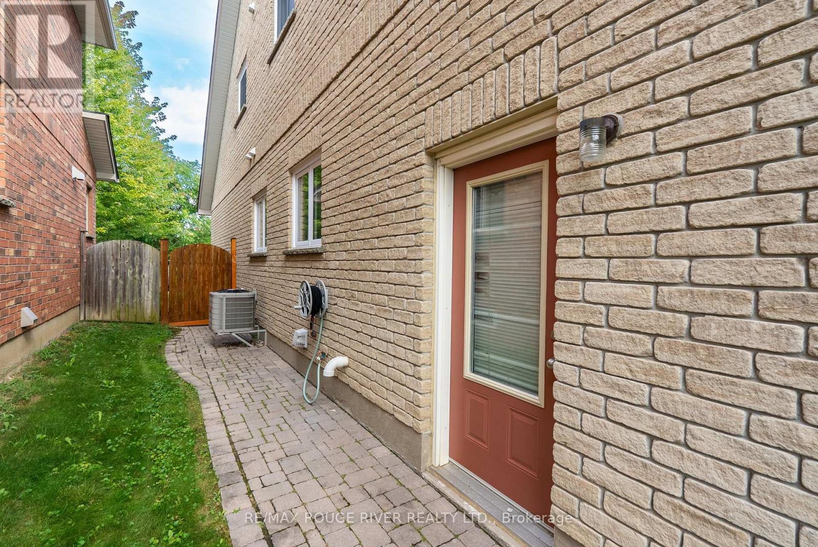 350 Raike Drive, Oshawa, Ontario  L1L 0B1 - Photo 46 - E12714716