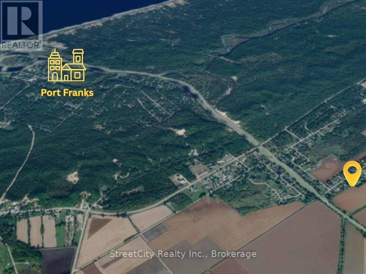 9903 Shore Court, Lambton Shores, Ontario  N0M 1T0 - Photo 6 - X12714762