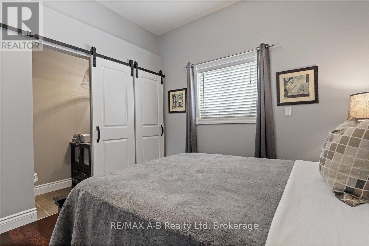 231 West Gore Street, Stratford, Ontario  N5A 1K7 - Photo 20 - X12714830