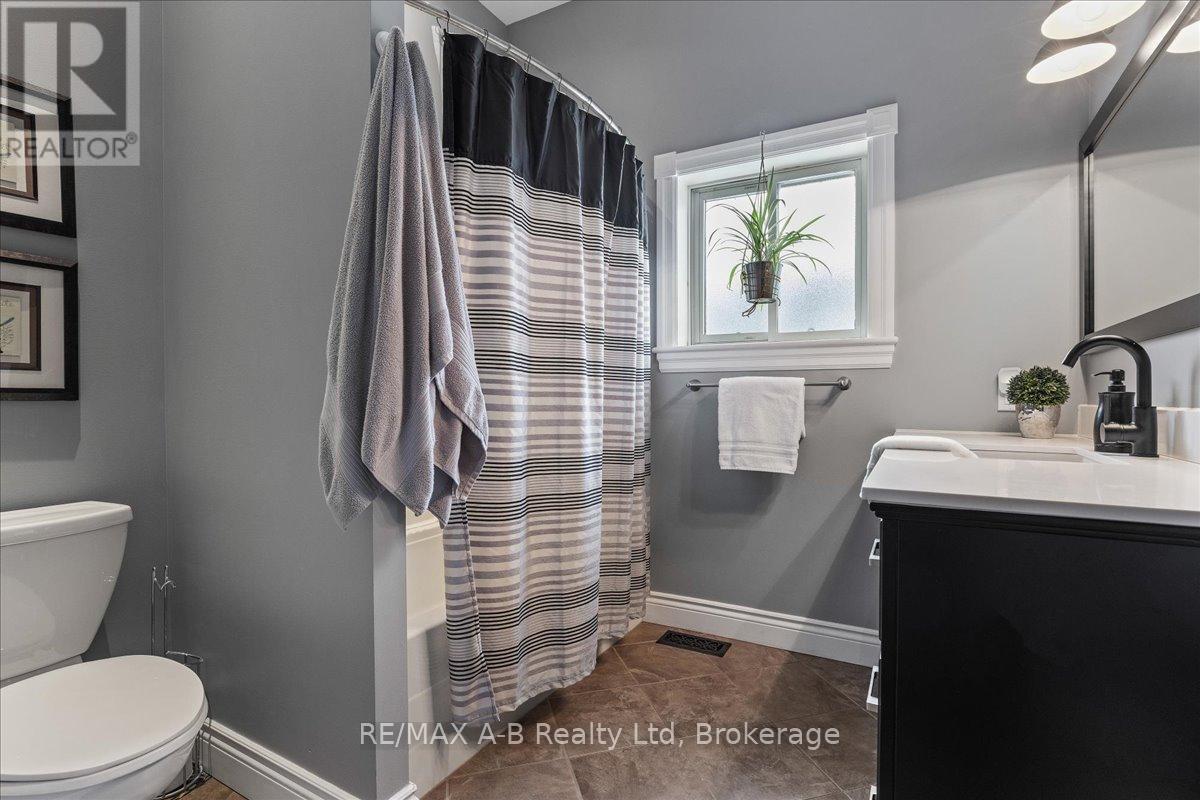 231 West Gore Street, Stratford, Ontario  N5A 1K7 - Photo 25 - X12714830