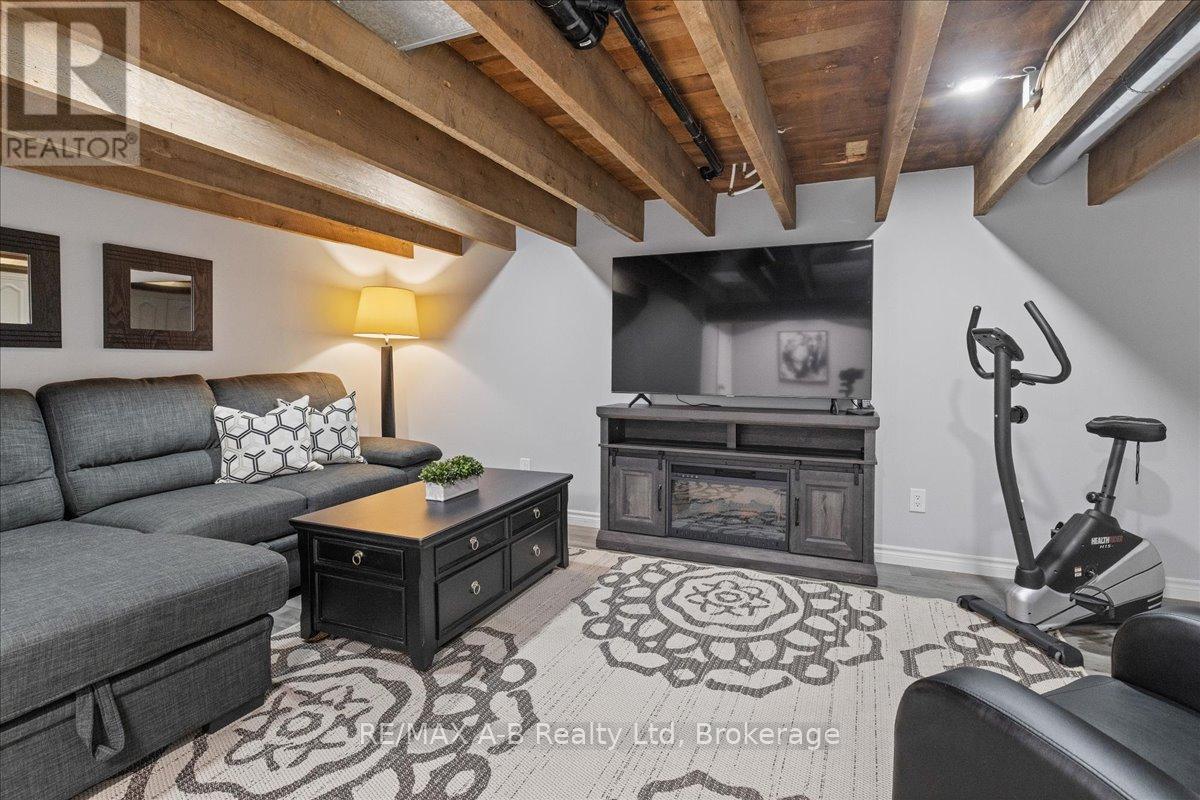 231 West Gore Street, Stratford, Ontario  N5A 1K7 - Photo 31 - X12714830