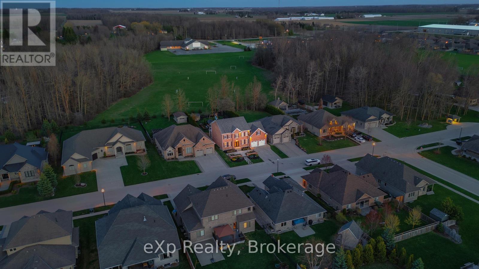 880 Wood Drive, North Perth, Ontario  N4W 0B7 - Photo 2 - X12714852