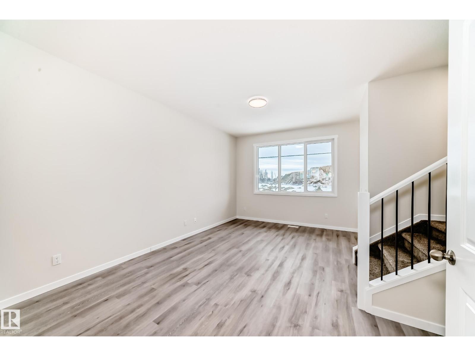 326 Edgemont Dr Nw, Edmonton, Alberta  T6M 3G7 - Photo 15 - E4459426