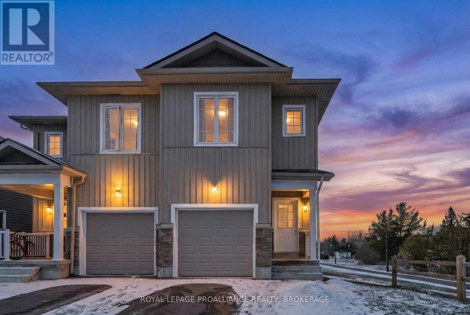 40 Tegan Court, Loyalist, Ontario  K0H 2H0 - Photo 1 - X12714740