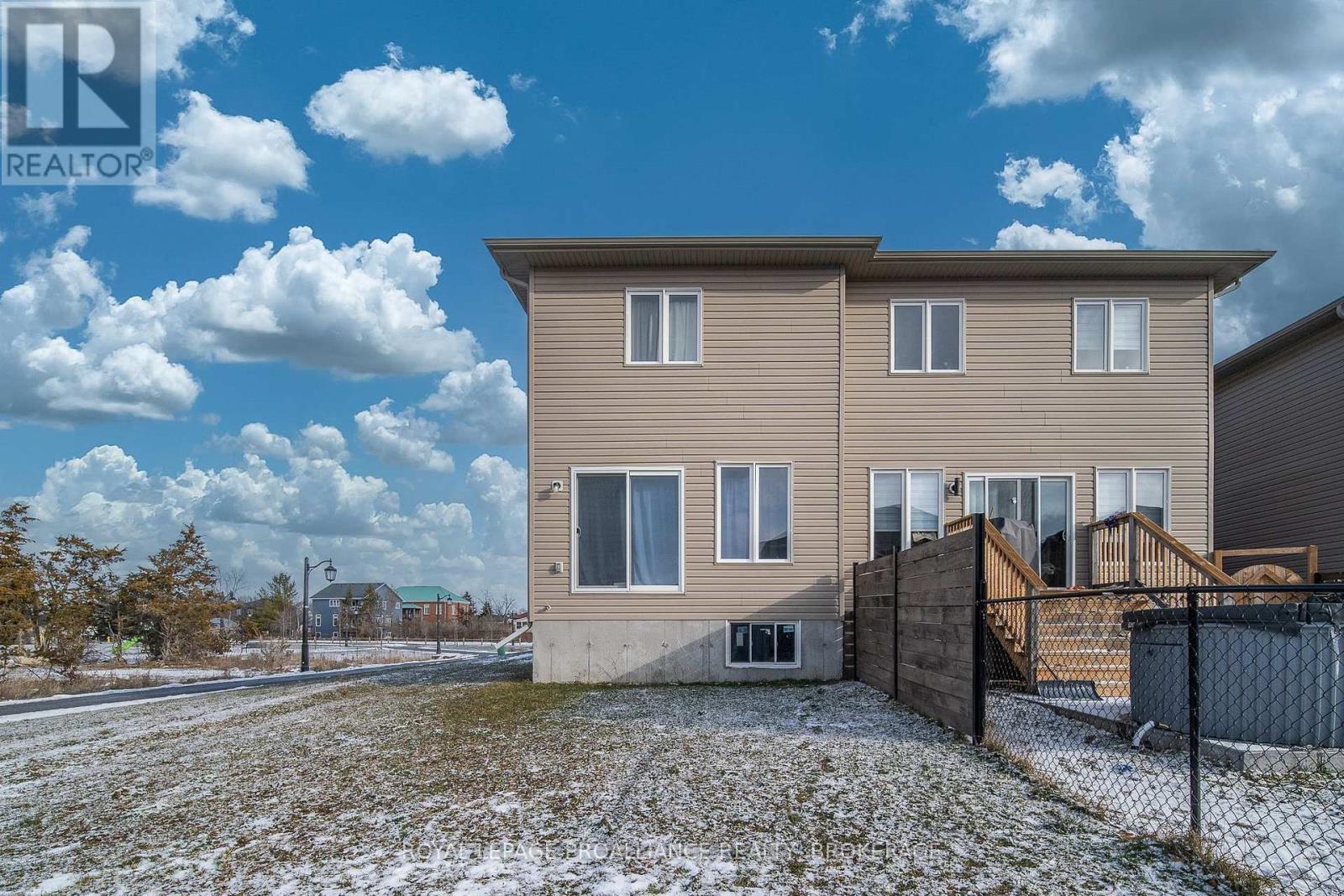 40 Tegan Court, Loyalist, Ontario  K0H 2H0 - Photo 6 - X12714740