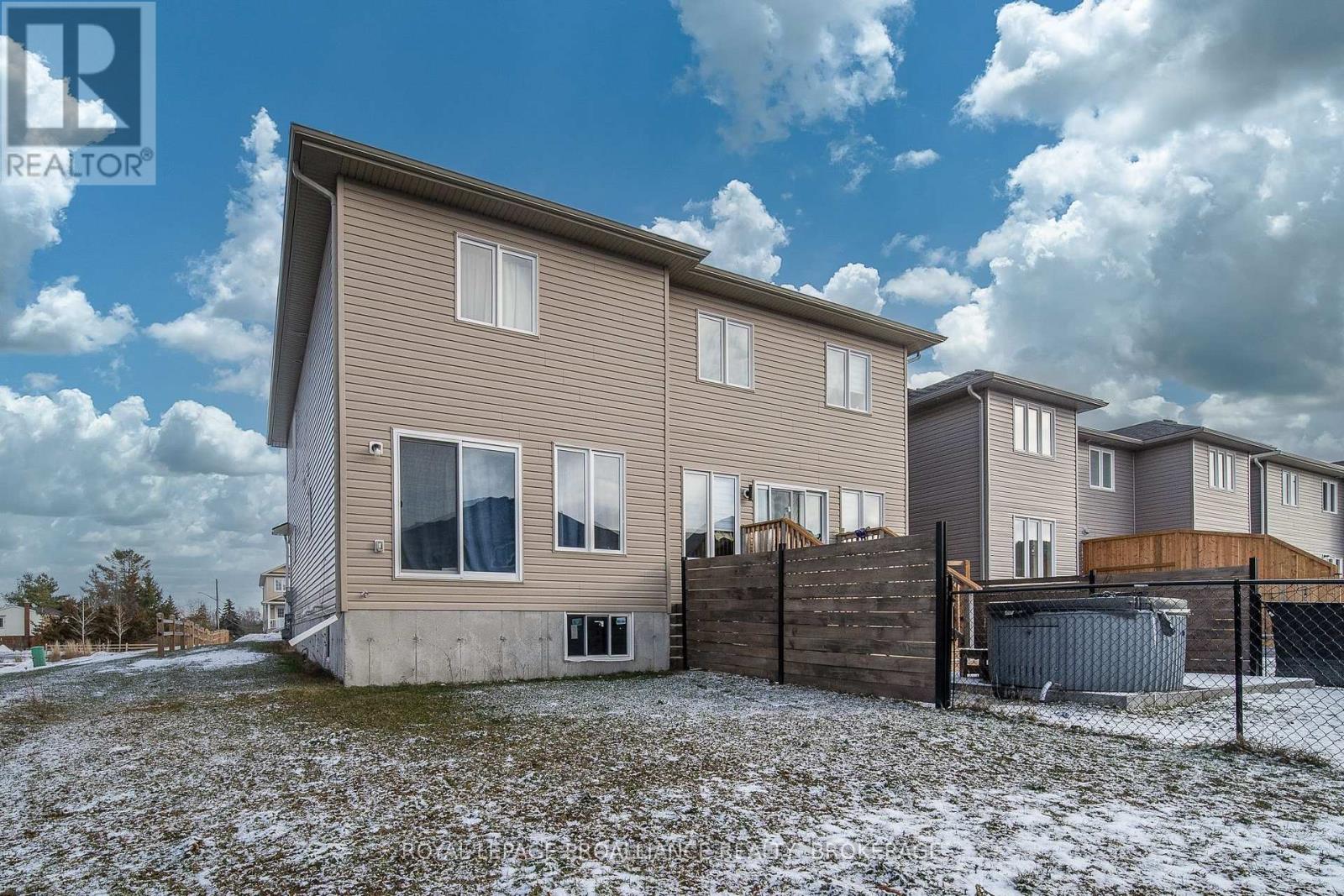 40 Tegan Court, Loyalist, Ontario  K0H 2H0 - Photo 7 - X12714740