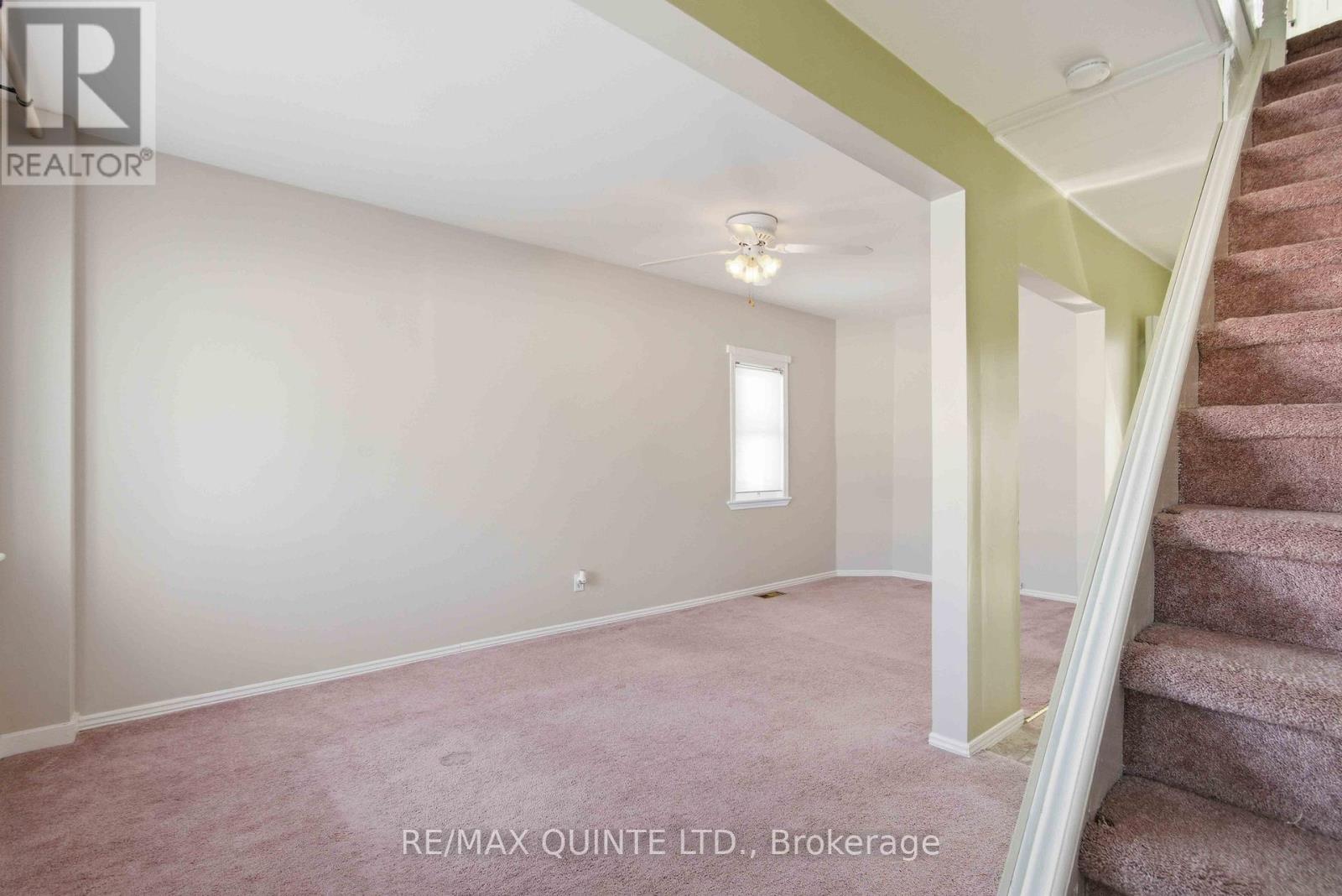 9 Wilkins Street, Belleville, Ontario  K8P 1P2 - Photo 4 - X12714634