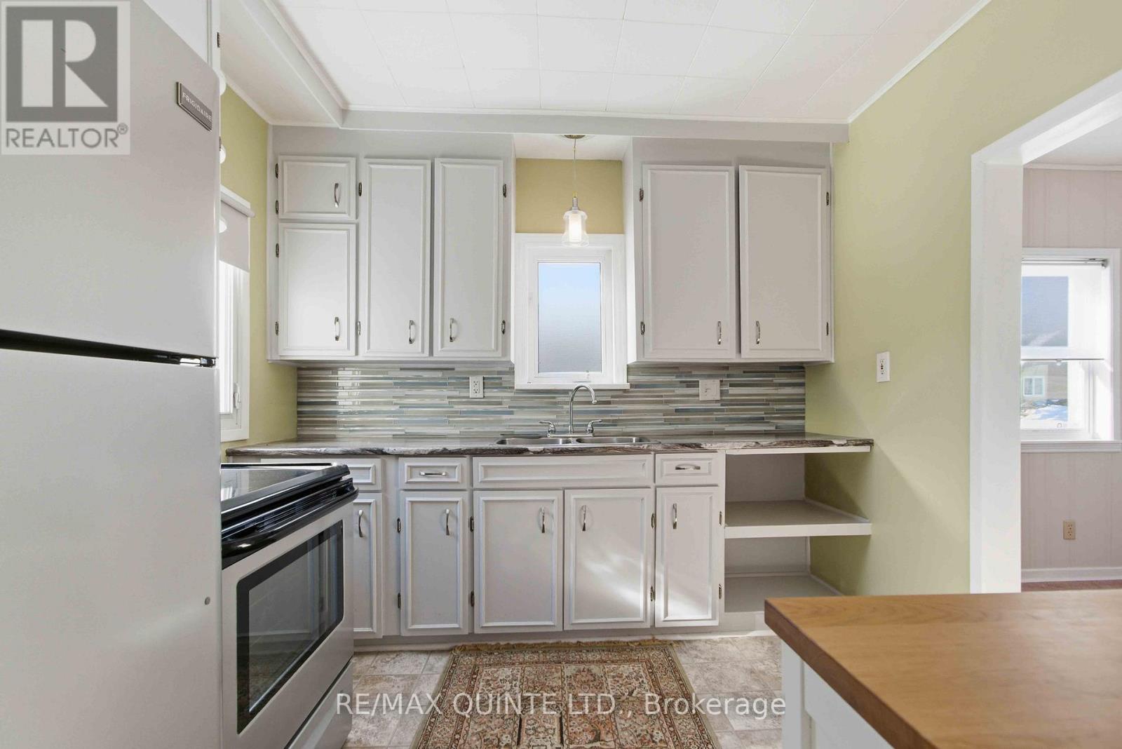 9 Wilkins Street, Belleville, Ontario  K8P 1P2 - Photo 8 - X12714634