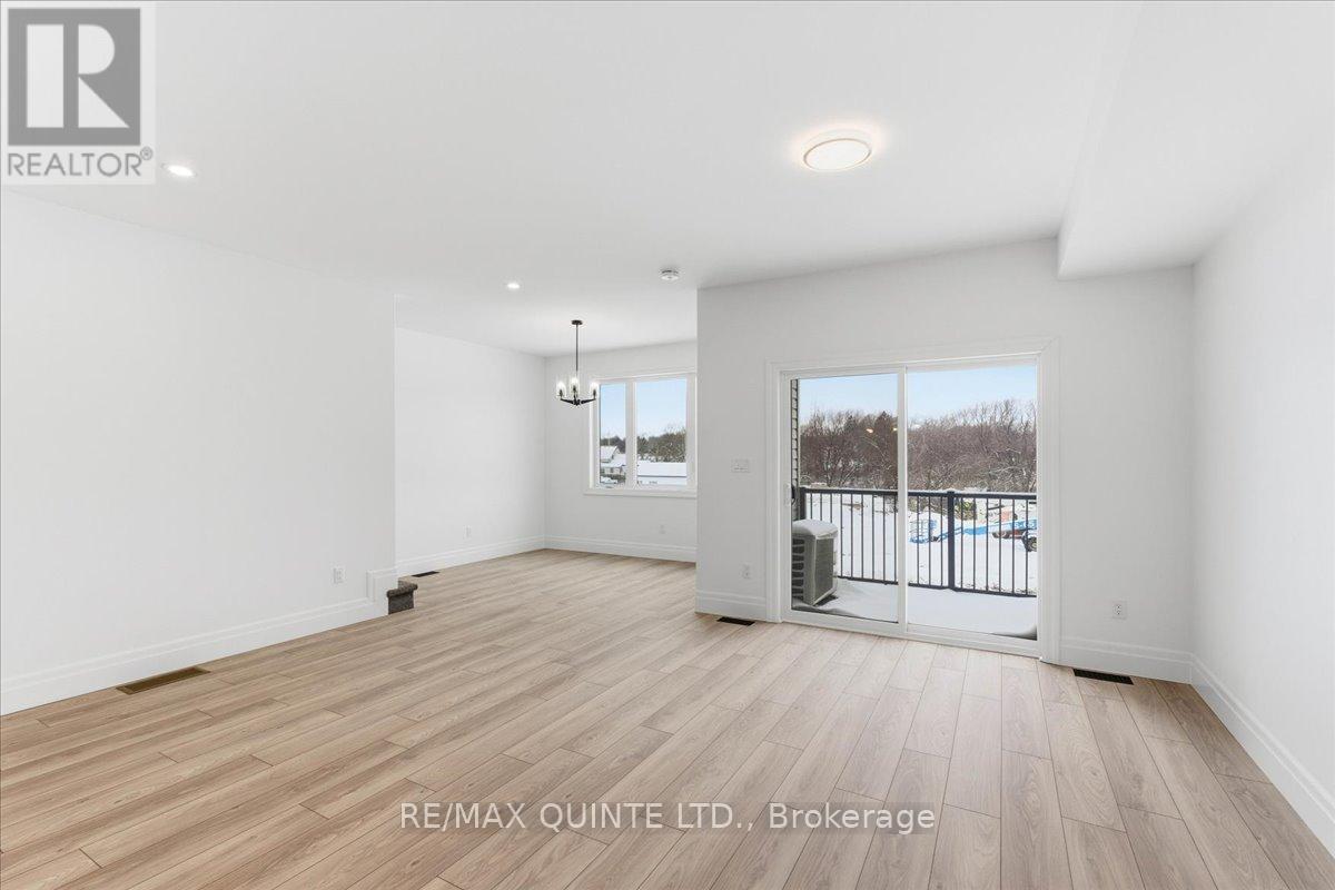 113 Buchanan Street, Prince Edward County, Ontario  K0K 2T0 - Photo 10 - X12714828