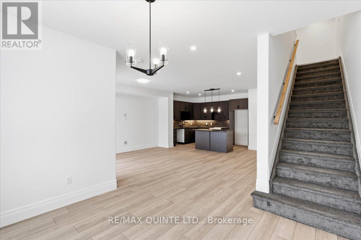 113 Buchanan Street, Prince Edward County, Ontario  K0K 2T0 - Photo 13 - X12714828