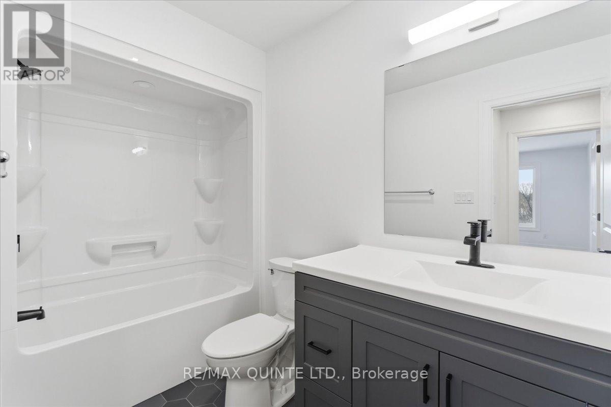 113 Buchanan Street, Prince Edward County, Ontario  K0K 2T0 - Photo 20 - X12714828