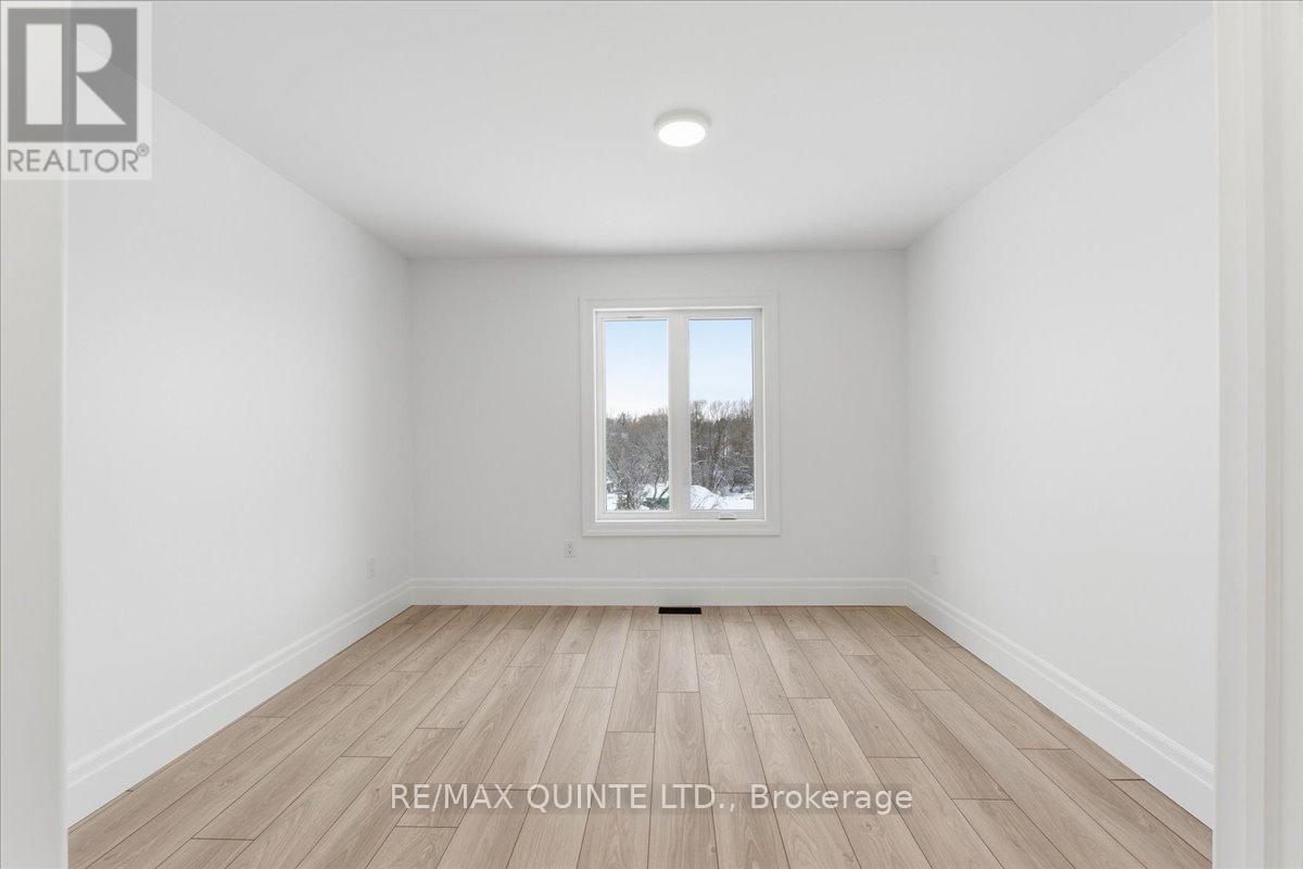 113 Buchanan Street, Prince Edward County, Ontario  K0K 2T0 - Photo 22 - X12714828