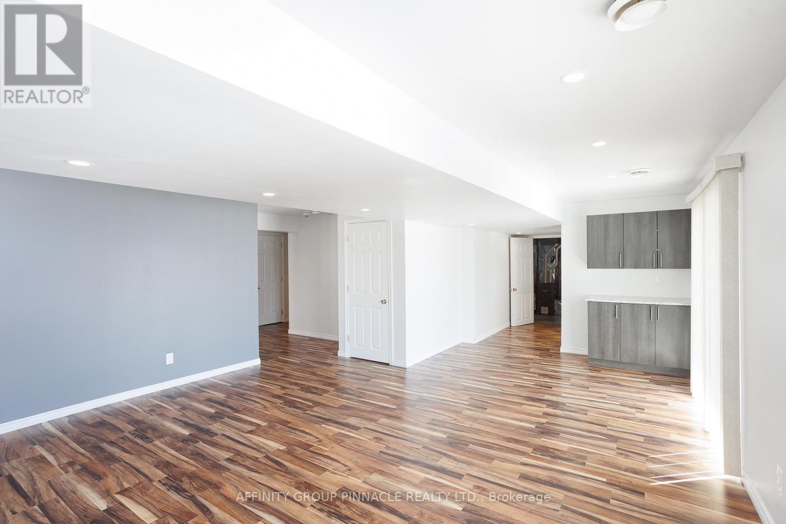 11 Moynes Court, Kawartha Lakes, Ontario  K9V 0L2 - Photo 32 - X12714854