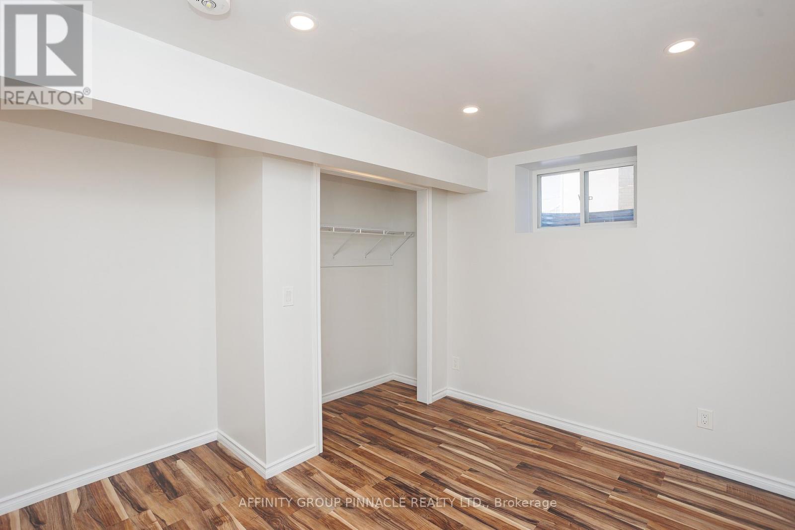 11 Moynes Court, Kawartha Lakes, Ontario  K9V 0L2 - Photo 34 - X12714854