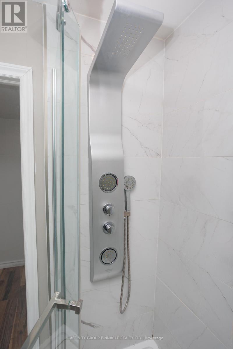 11 Moynes Court, Kawartha Lakes, Ontario  K9V 0L2 - Photo 39 - X12714854