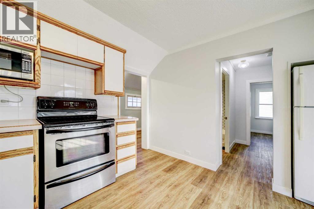 955 Dupuy Street, Pincher Creek, Alberta  T0K 1W0 - Photo 11 - A2277363