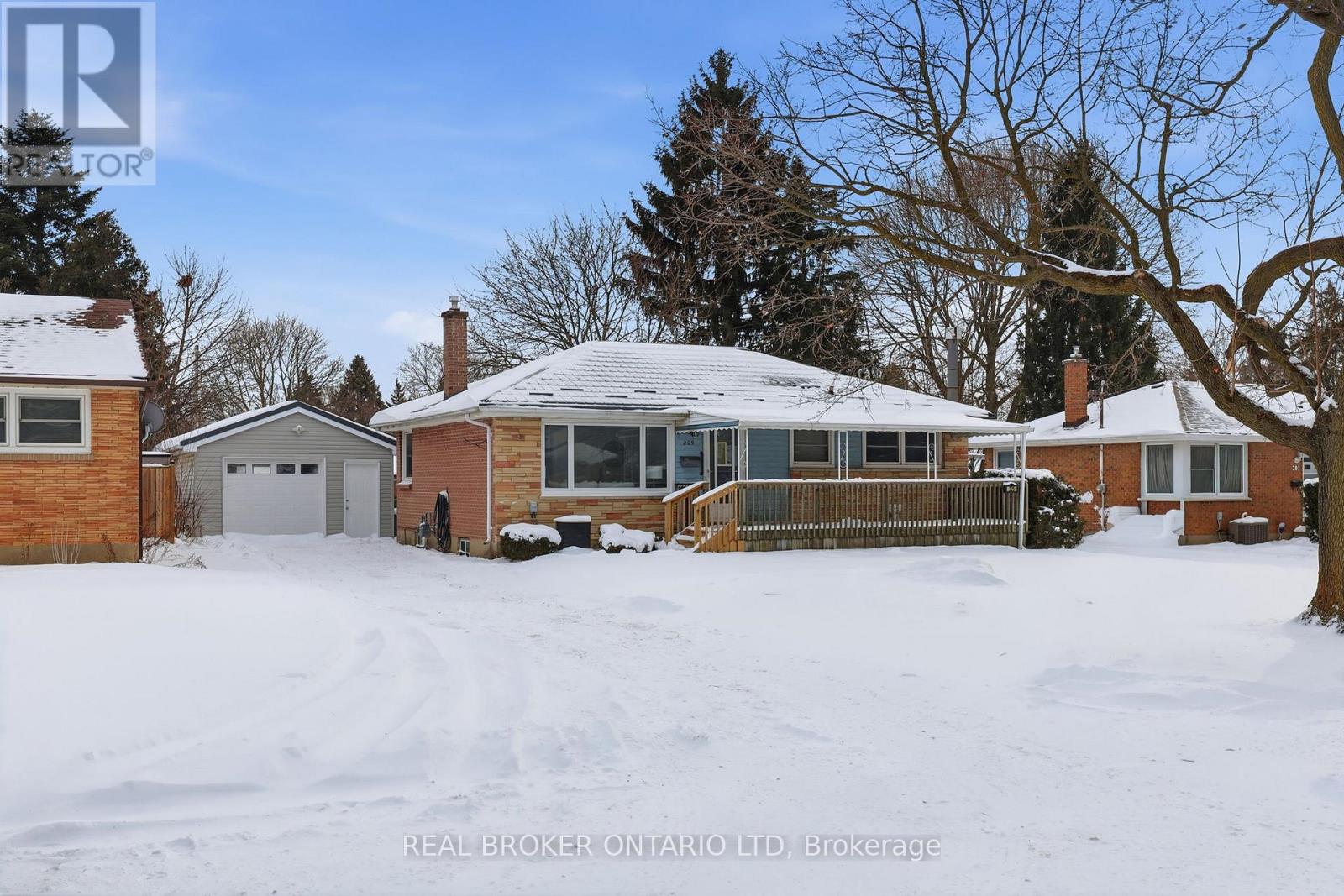 205 Holgate Road, London East, Ontario  N5V 1C1 - Photo 2 - X12714750