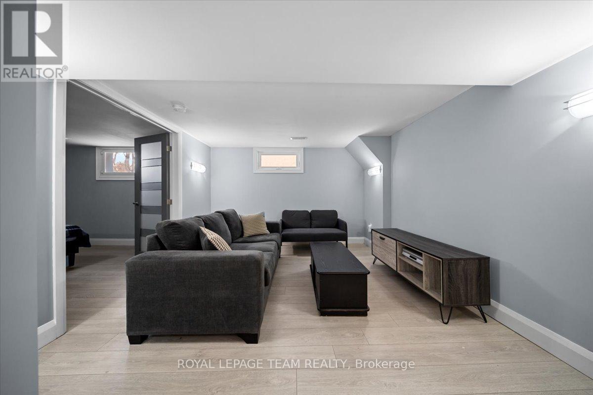 B - 2226 Tawney Road, Ottawa, Ontario  K1G 1C6 - Photo 13 - X12714678