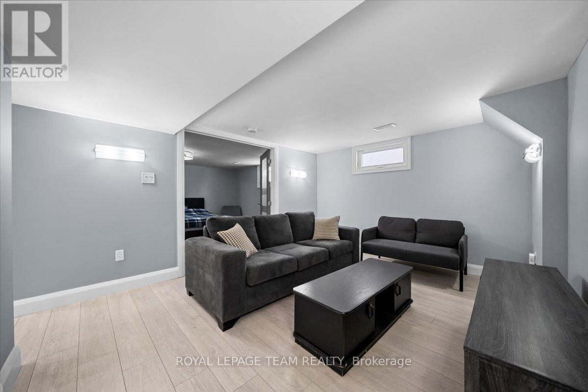 B - 2226 Tawney Road, Ottawa, Ontario  K1G 1C6 - Photo 14 - X12714678