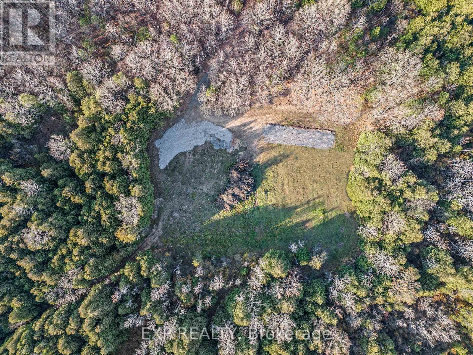 8014 Parkway Road, Ottawa, Ontario  K0A 2P0 - Photo 2 - X12714810