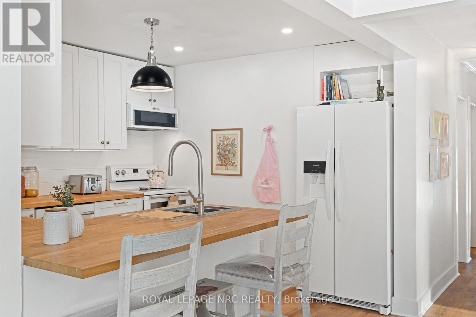 3 Hallcrest Avenue, St. Catharines (Vine/linwell), Ontario  L2N 1V4 - Photo 11 - X12714706