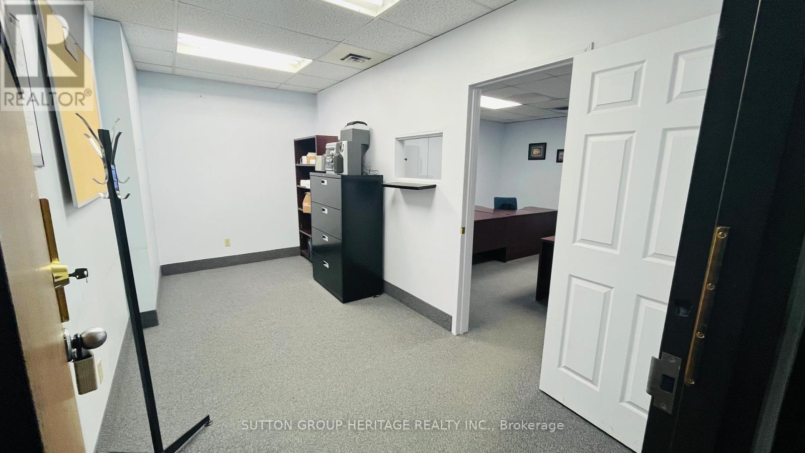 206 - 185 Brock Street N, Whitby, Ontario  L1N 4H3 - Photo 3 - E12713988