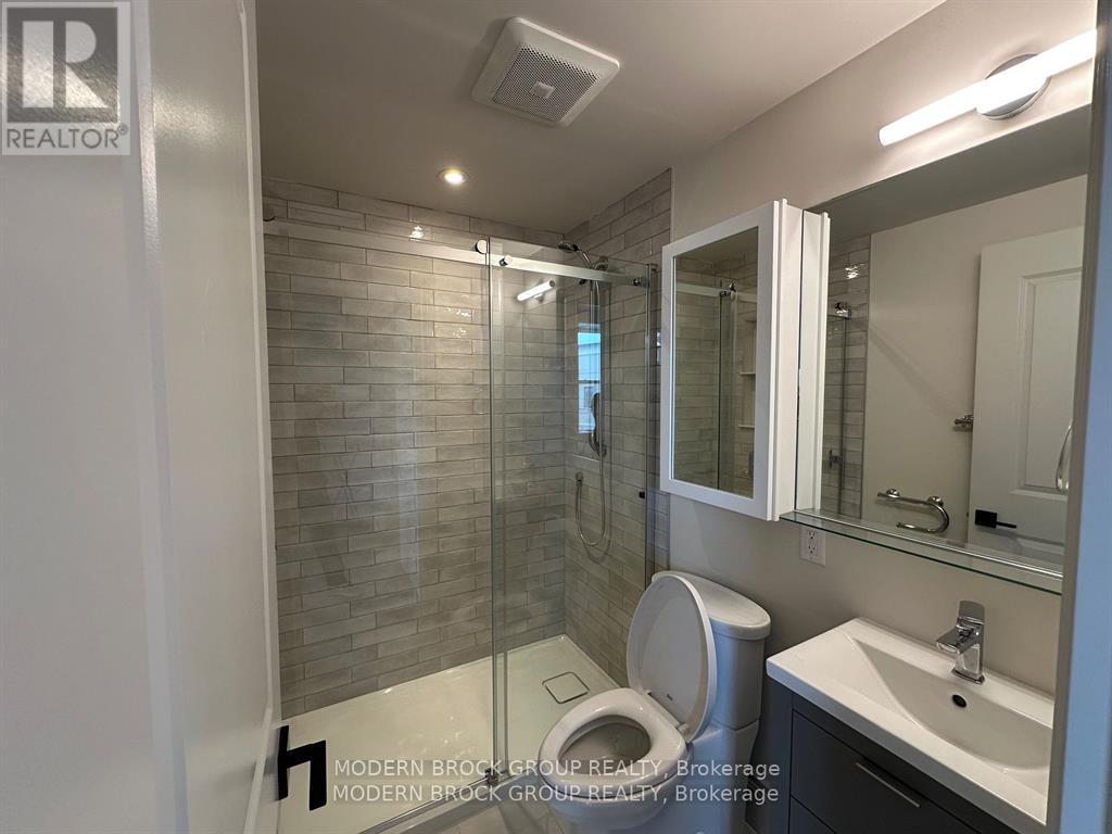 102 - 5 Clothier Street W, North Grenville, Ontario  K0G 1J0 - Photo 4 - X12714660