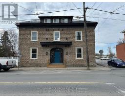 102 - 5 CLOTHIER STREET W, North Grenville, Ontario