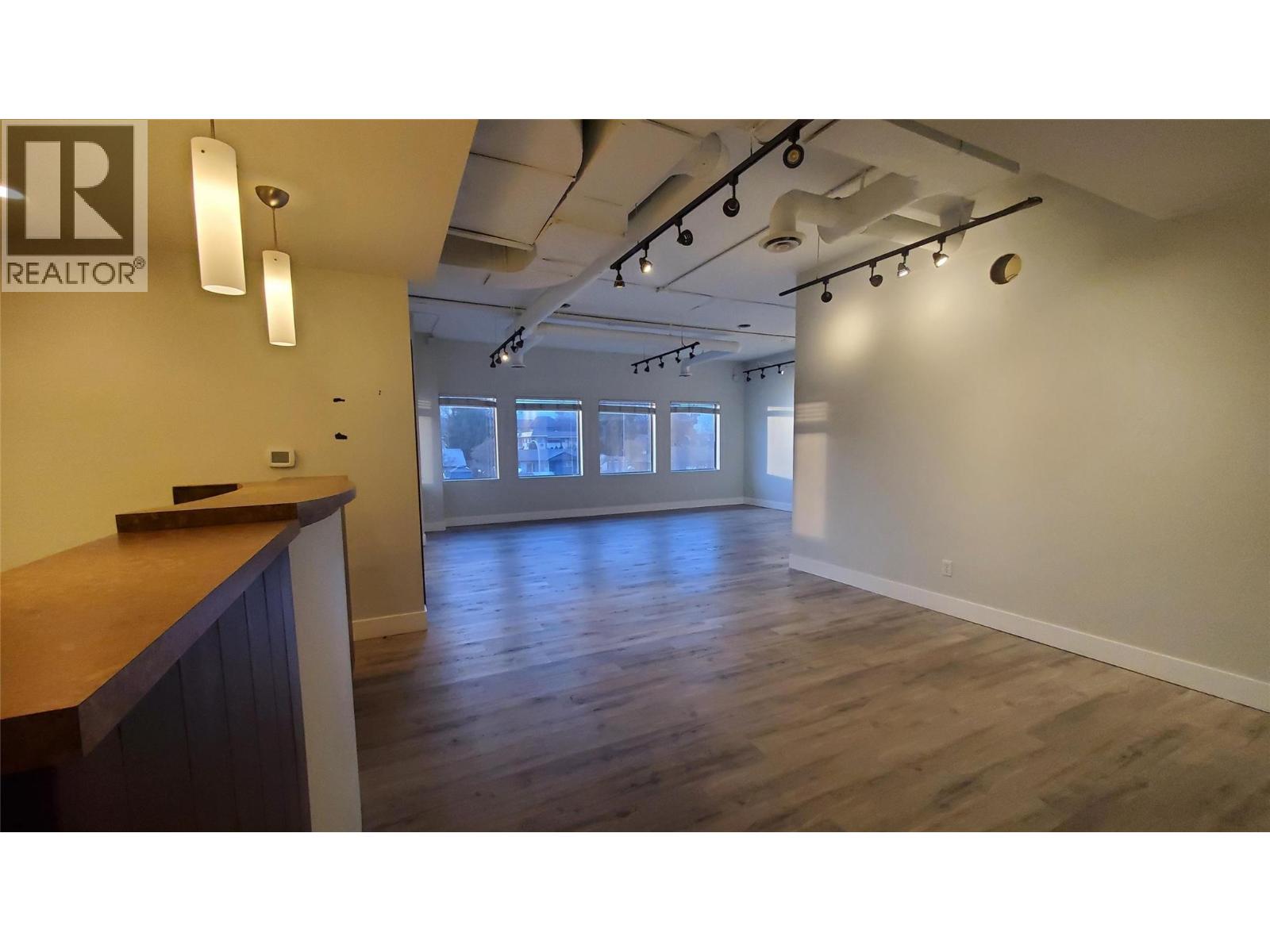 204 - 1740 Gordon Drive, Kelowna South, Kelowna 