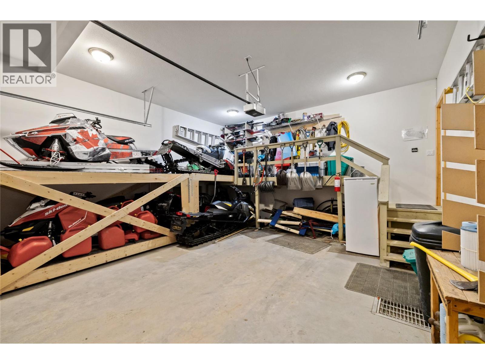 5946 Snow Pines Crescent Unit# A, Big White, British Columbia  V1P 1T4 - Photo 21 - 10372948