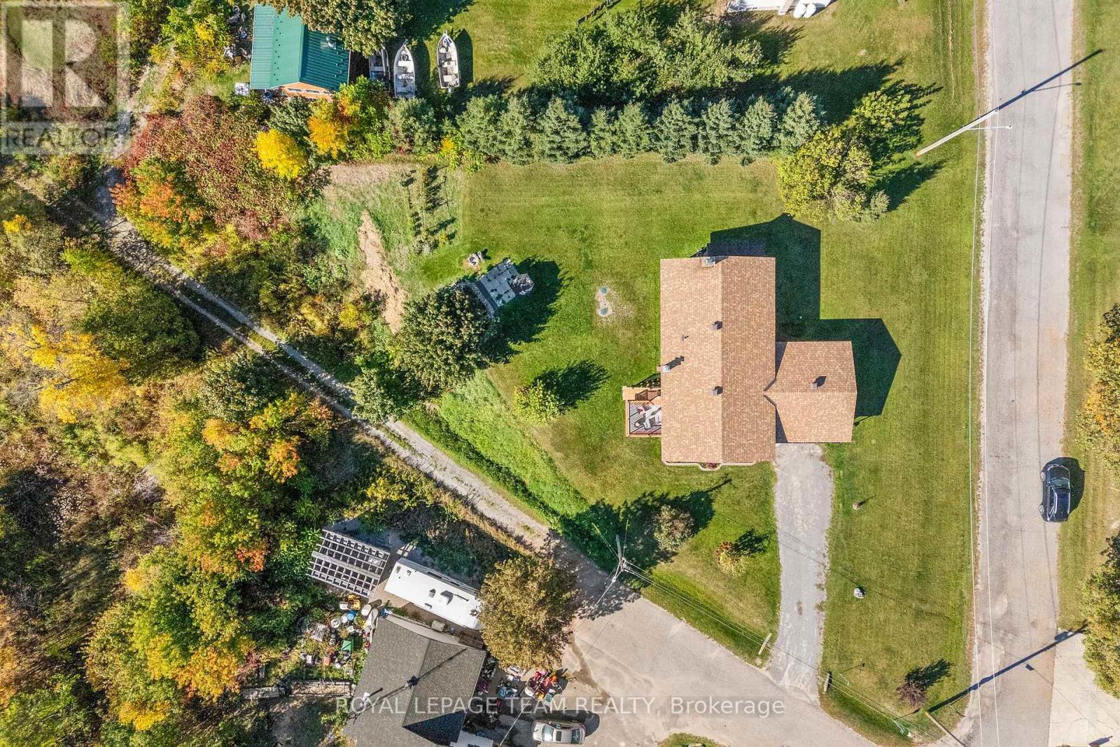 1932 Gore Line, Whitewater Region, Ontario  K0J 2L0 - Photo 7 - X12439331