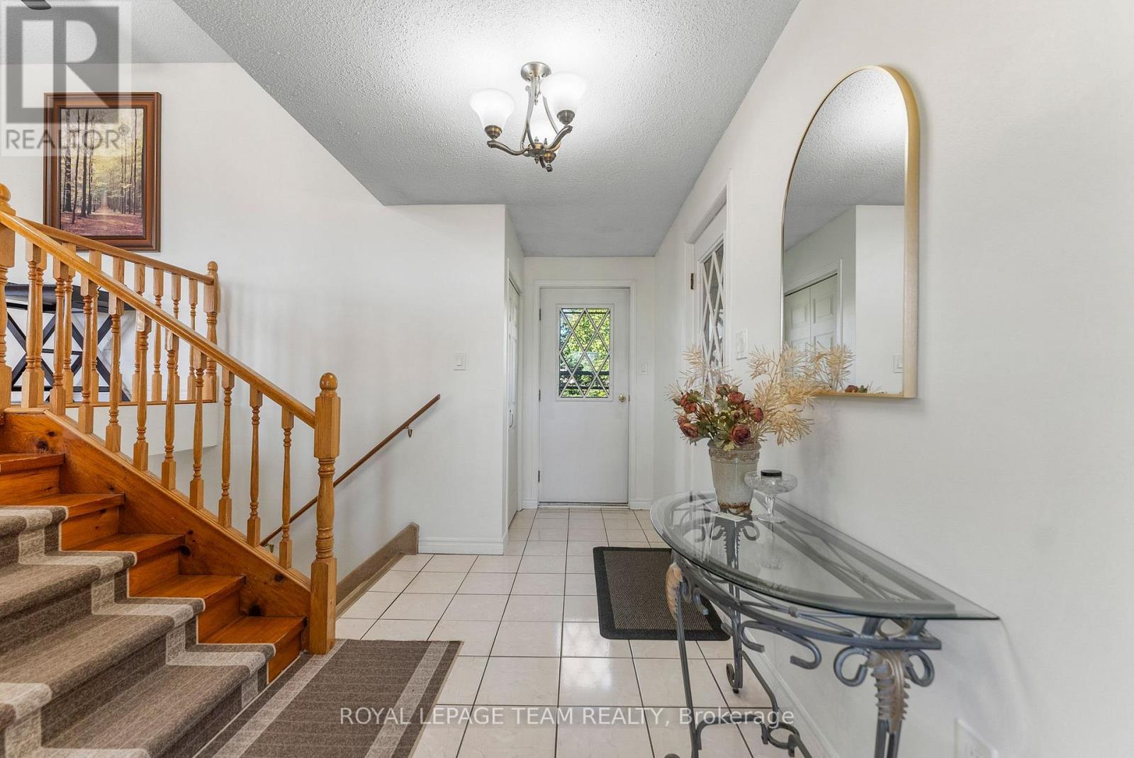 1932 Gore Line, Whitewater Region, Ontario  K0J 2L0 - Photo 8 - X12439331