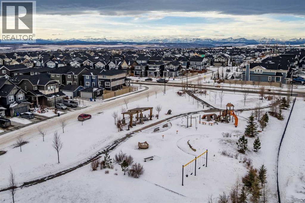 40 Sundown Avenue, Cochrane, Alberta  T4C 2T3 - Photo 37 - A2278921