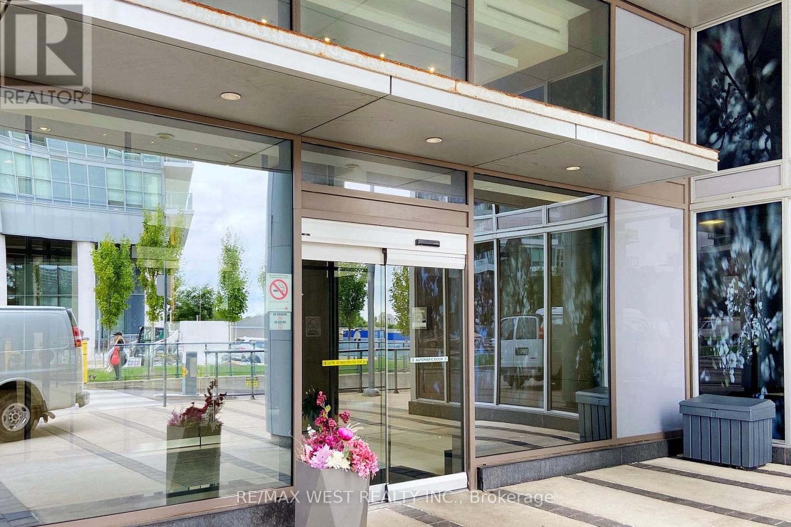 3517 - 121 Mcmahon Drive, Toronto, Ontario  M2K 0C1 - Photo 3 - C12714758