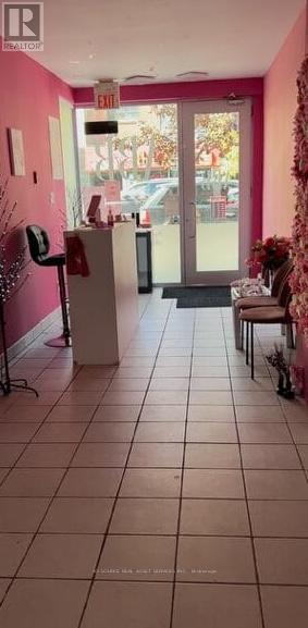 823a Bloor Street W, Toronto, Ontario  M6G 1M1 - Photo 3 - C12714844