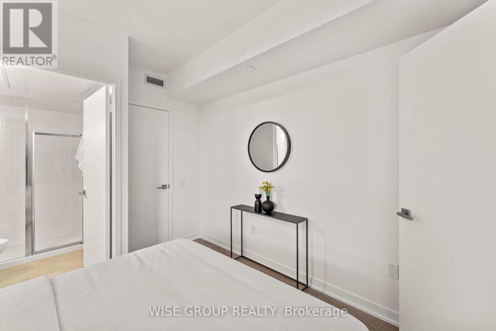 906 - 500 Wilson Avenue, Toronto, Ontario  M3H 0E5 - Photo 17 - C12714862