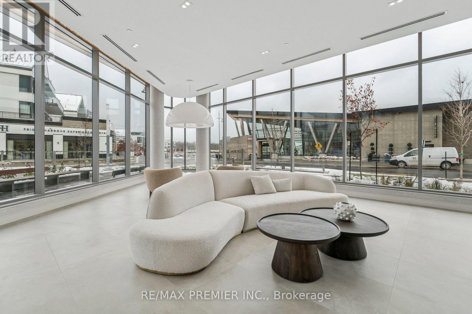 304 - 333 Sunseeker Avenue, Innisfil, Ontario  L9R 0R6 - Photo 12 - N12714020