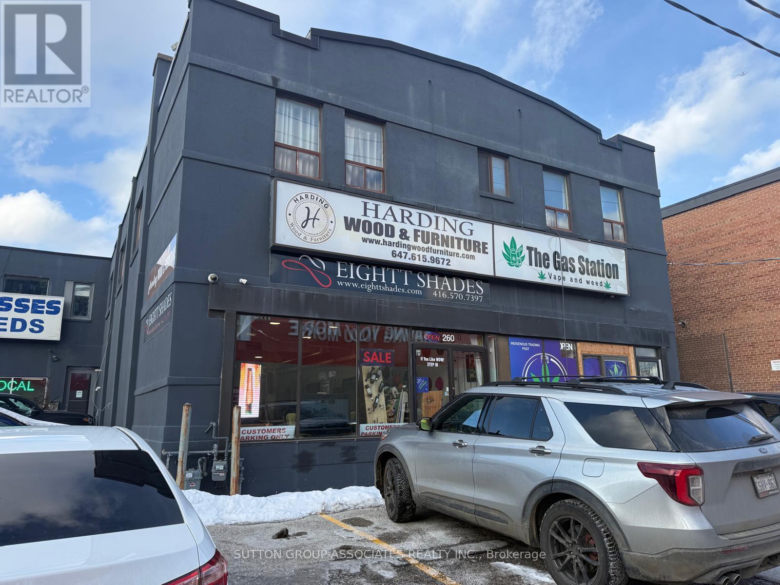 Storefront - 260 Geary Avenue, Toronto, Ontario  M6H 2C5 - Photo 1 - W12708558