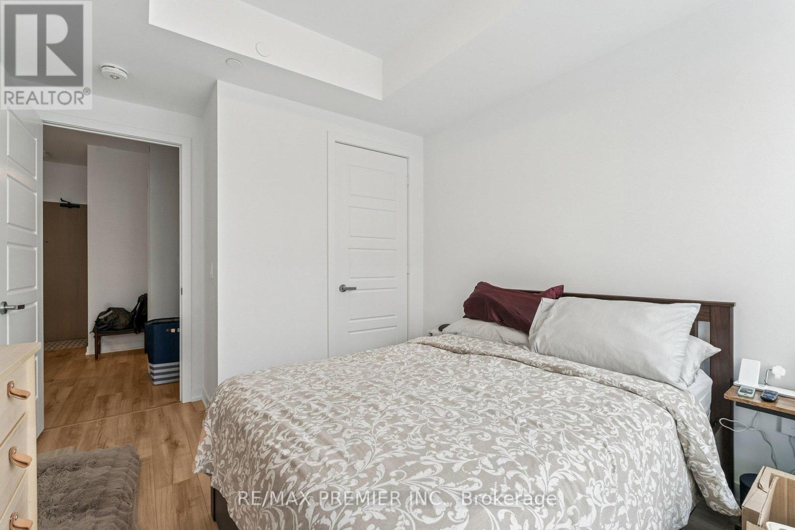 304 - 333 Sunseeker Avenue, Innisfil, Ontario  L9R 0R6 - Photo 7 - N12714020