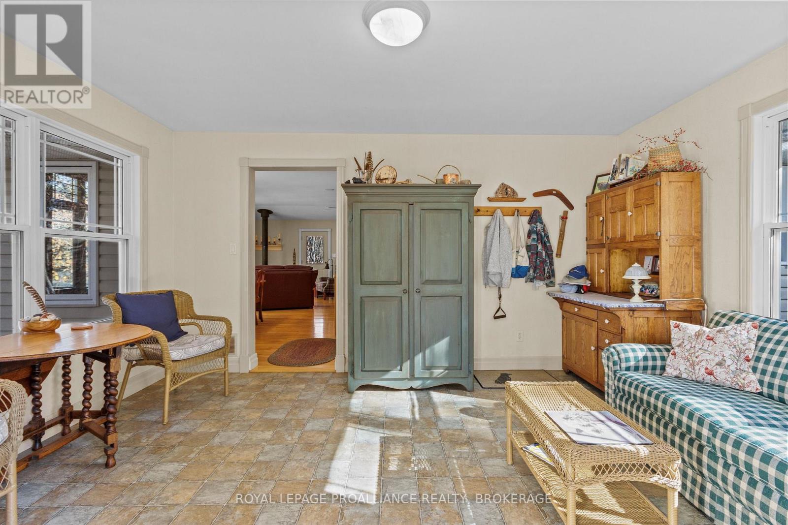 241 Potspoon Lane, South Frontenac, Ontario  K0H 1T0 - Photo 29 - X12502204