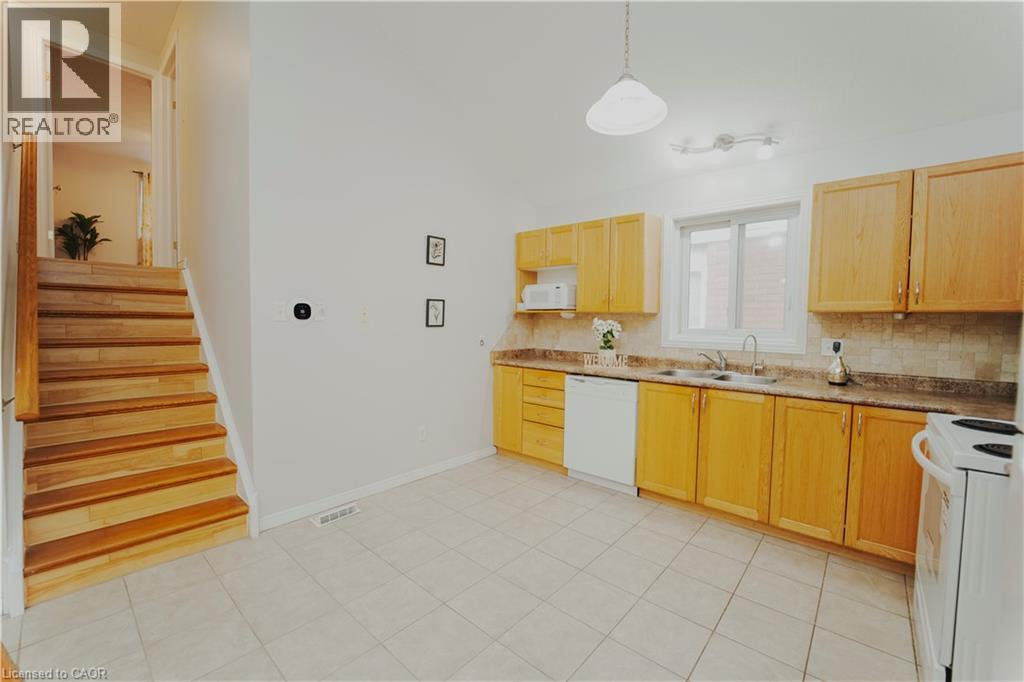 109 Green Gate Boulevard, Cambridge, Ontario  N1T 2E2 - Photo 9 - 40799815