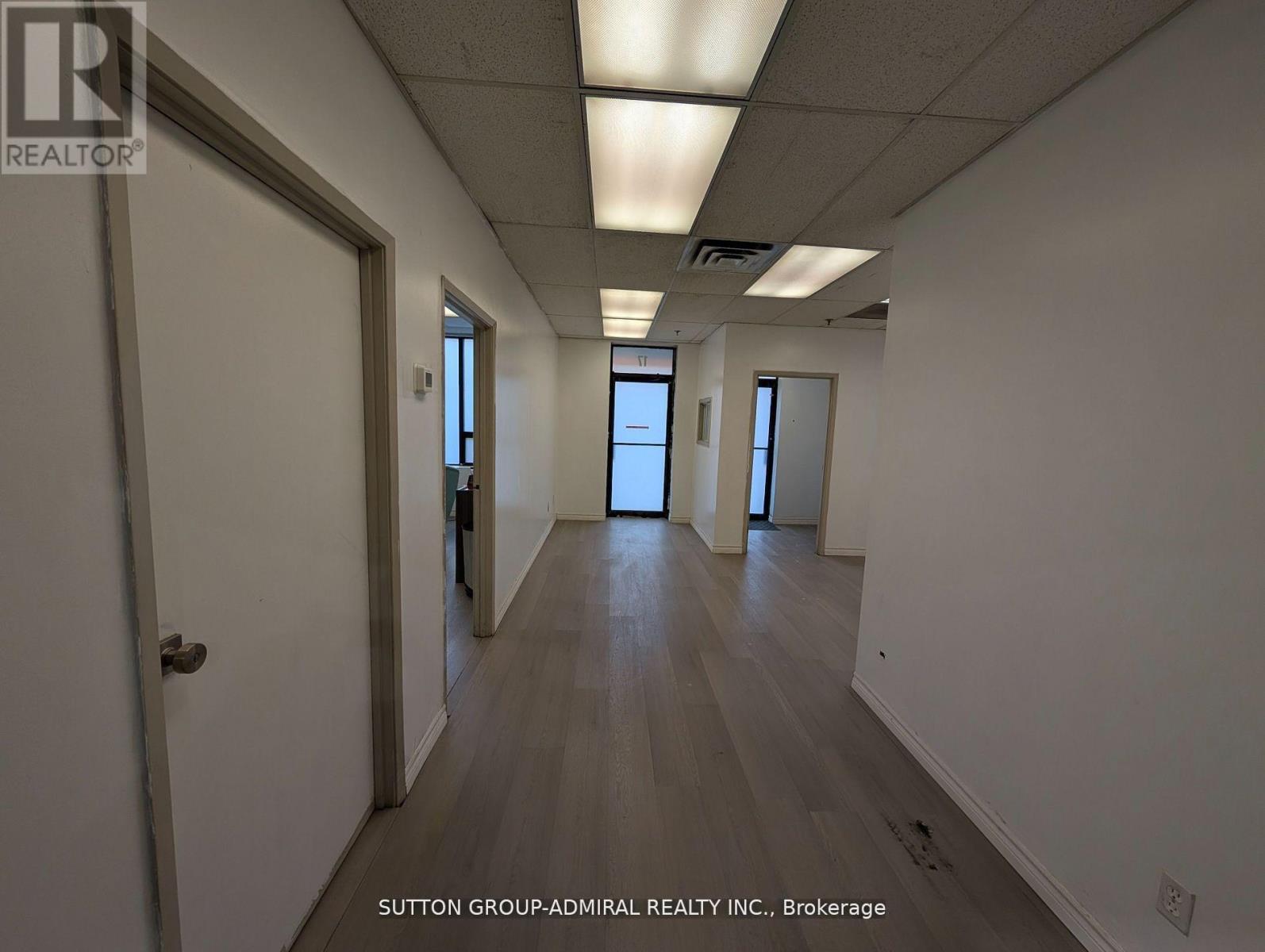 16-17 - 140 Bradwick Drive, Vaughan, Ontario  L4K 1K8 - Photo 3 - N12714752