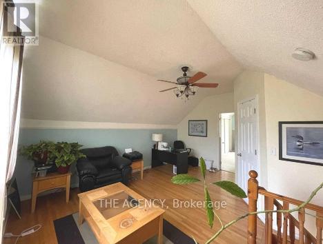 56 Sylvan Crescent, Richmond Hill, Ontario  L4E 3A1 - Photo 10 - N12714846