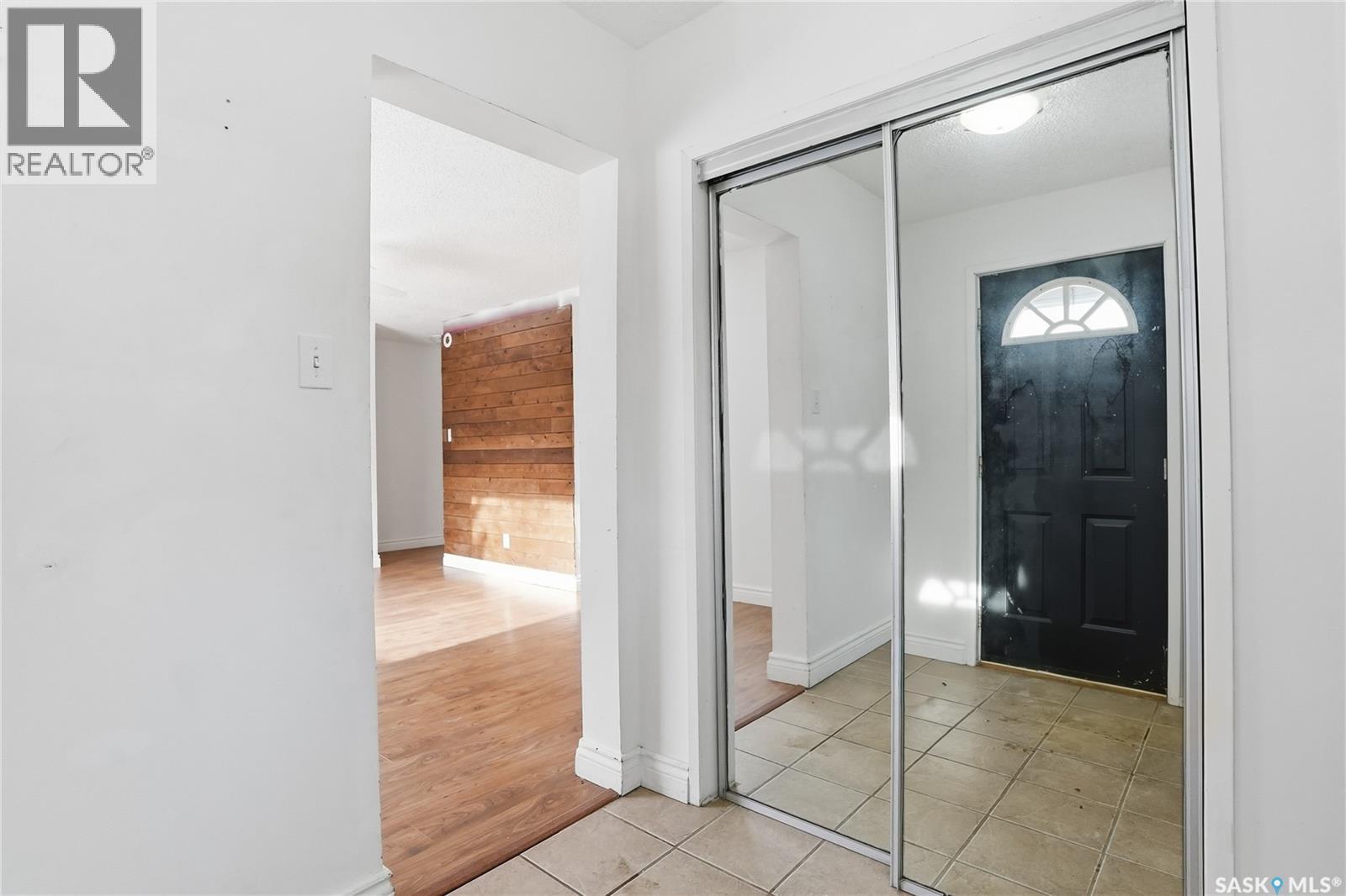 10 Connaught Place, Saskatoon, Saskatchewan  S7L 1C7 - Photo 4 - SK027125