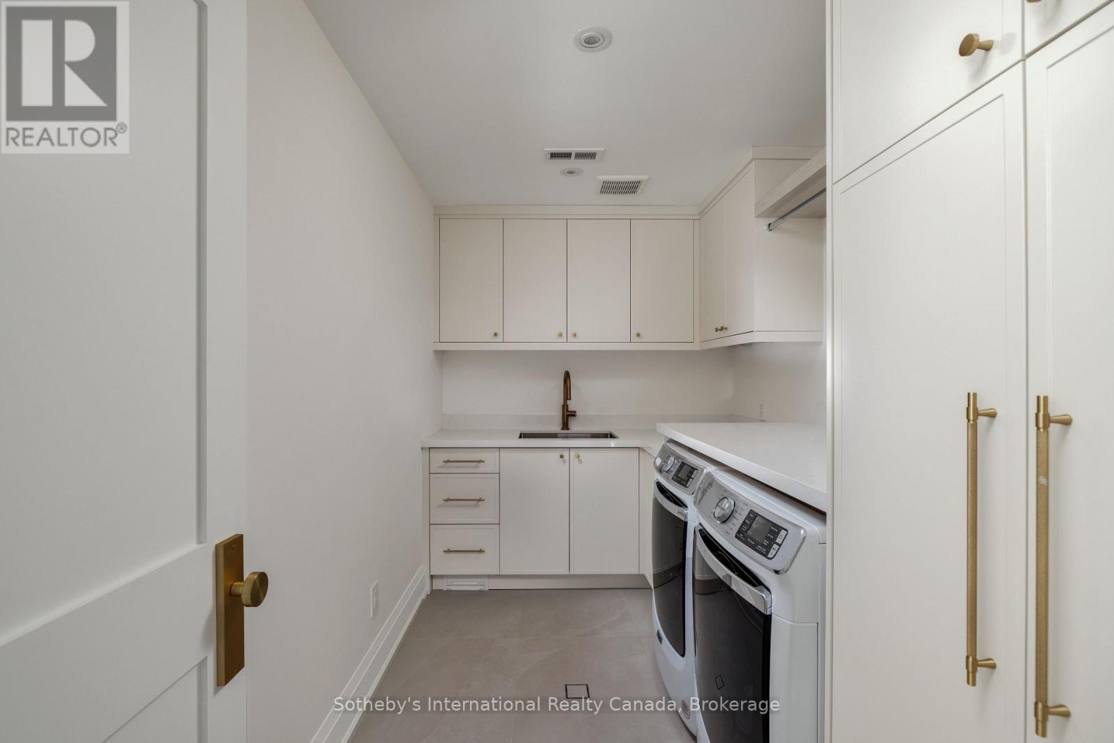 246 Cairncroft Road, Oakville, Ontario  L6J 4M3 - Photo 29 - W12699804