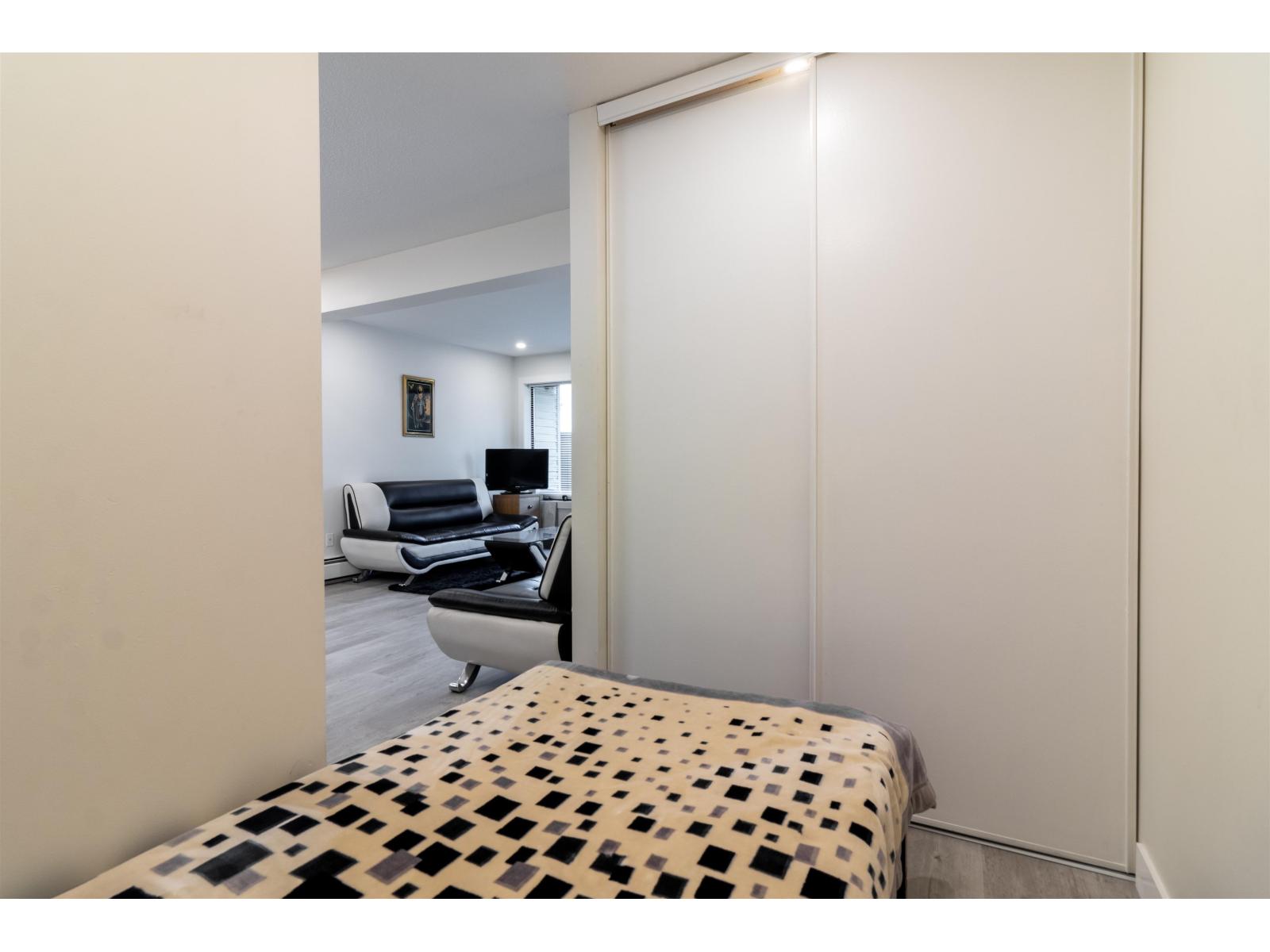 12 7115 134 Street, Surrey, British Columbia  V3W 4T1 - Photo 13 - R3081077