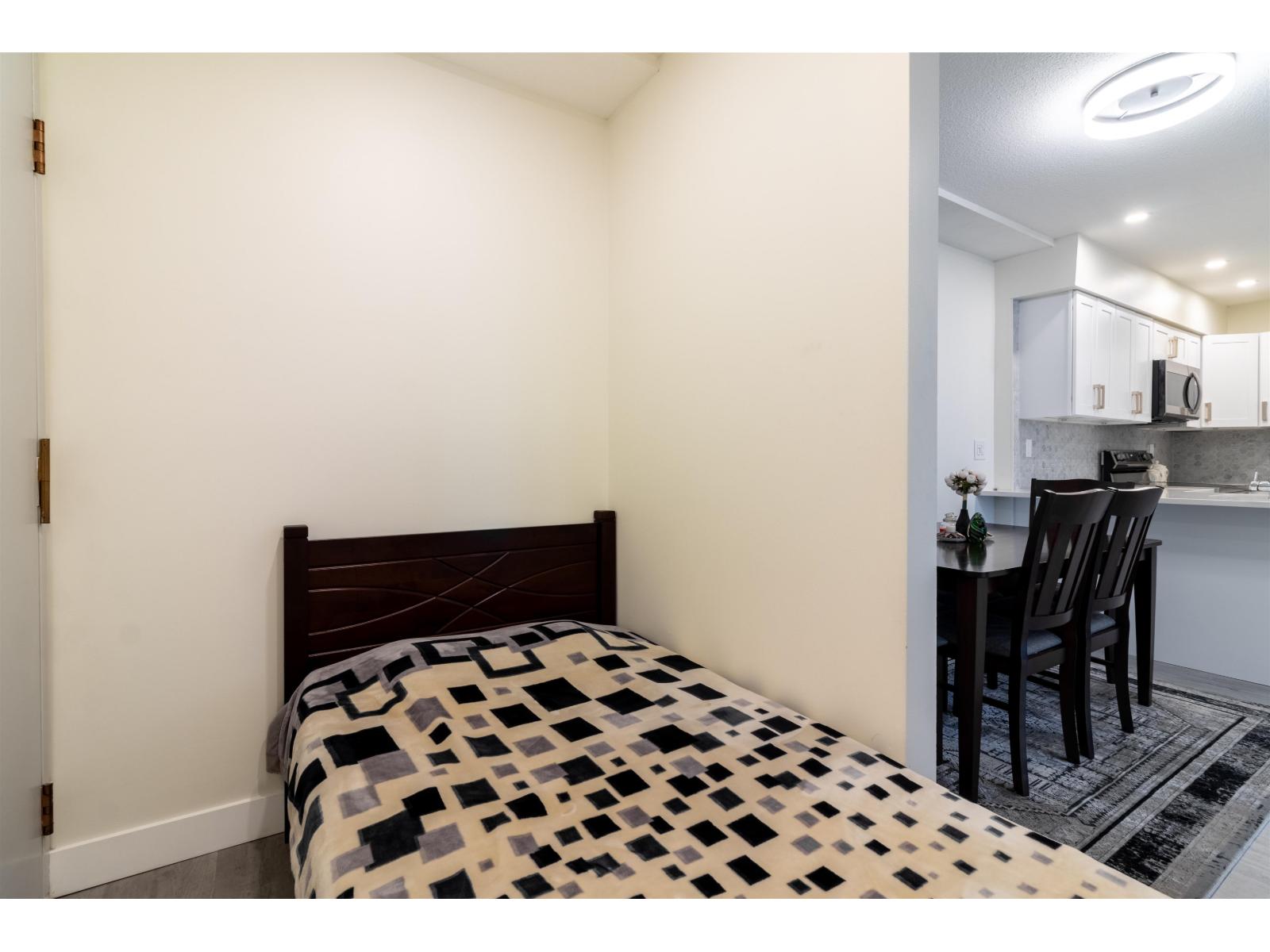 12 7115 134 Street, Surrey, British Columbia  V3W 4T1 - Photo 12 - R3081077