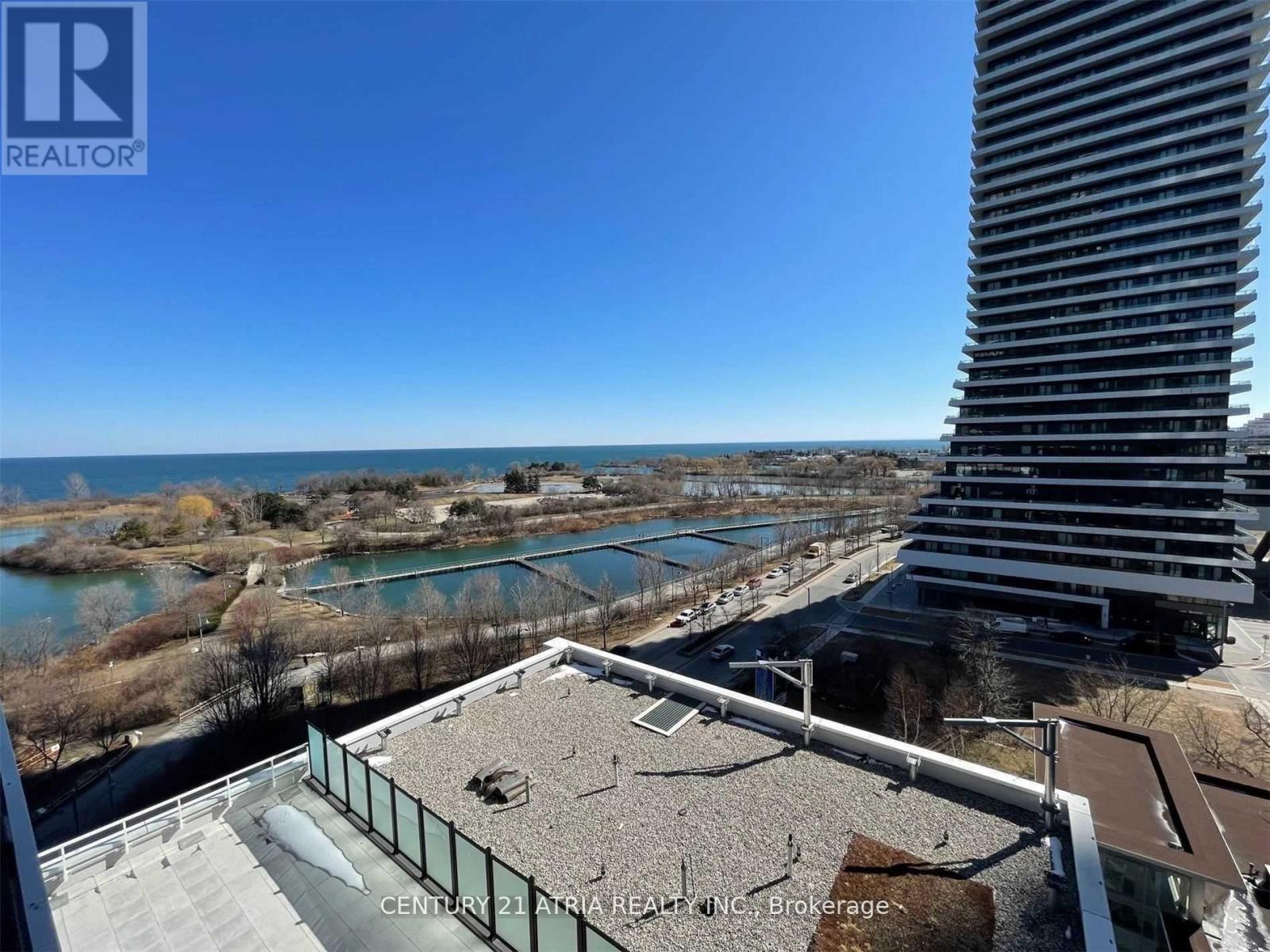 810 - 65 Annie Craig Drive, Toronto, Ontario  M8V 0G3 - Photo 3 - W12714688